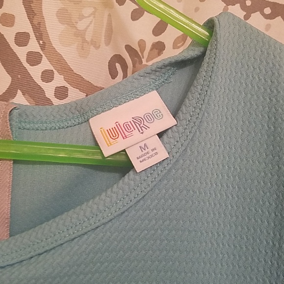 Amelia dress lularoe - Picture 3 of 5